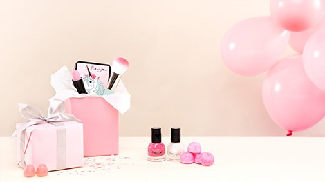 Kids makeup gift sets